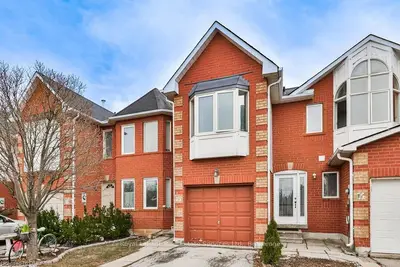 1240 WESTVIEW Terrace 15, Oakville, ON L6M 3M4