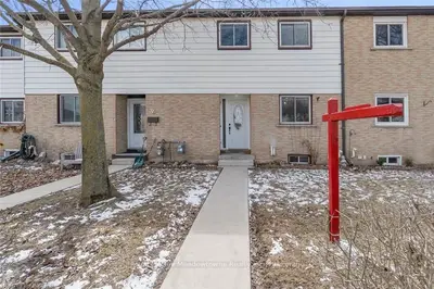 59 MAPLE Avenue 36, Halton Hills, ON L7G 1X8