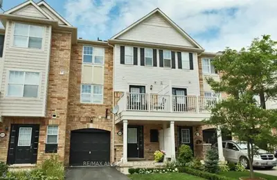 3049 DRUMLOCH Avenue, Oakville, ON L6M 5H7