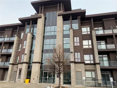 5010 CORPORATE Drive 117, Burlington, ON L7L 0H6