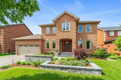 84 CRAIG Crescent, Halton Hills, ON L7G 5L4