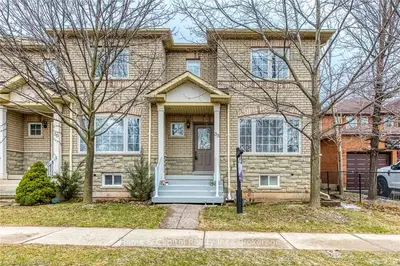 1489 HERITAGE Way 35, Oakville, ON L6M 4M6
