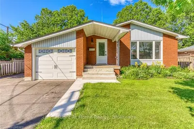314 BEVAN Drive, Burlington, ON L7L 4L2