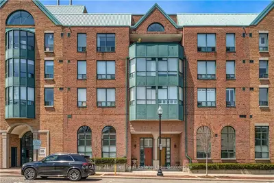 185 ROBINSON Street TH 04, Oakville, ON L6J 7P6