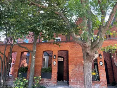 65 FORSYTHE Street, Oakville, ON L6K 3R7