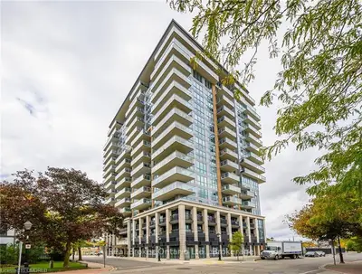 2025 MARIA Street 903, Burlington, ON L7R 2M5