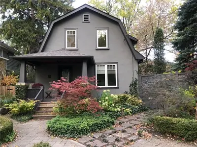111 DOUGLAS Avenue, Oakville, ON L6J 3R6
