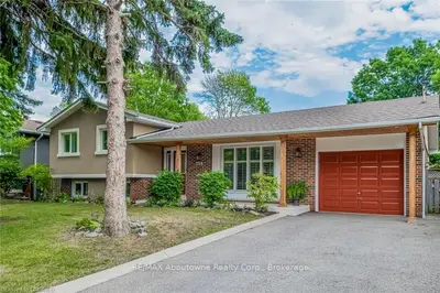 258 ELMWOOD Road, Oakville, ON L6K 2B1