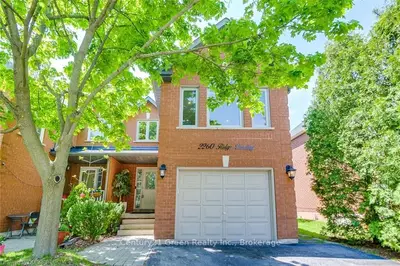 2260 RIDGE, Oakville, ON L6M 3L6