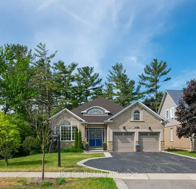 2288 EIGHTH LINE Line, Oakville, ON L6H 6S3