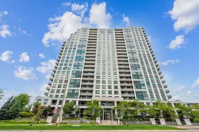 335 RATHBURN Road W 306, Mississauga, ON L5B 0C8