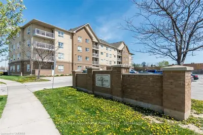 4450 Fairview Street 406, Burlington, ON L7L 7K7