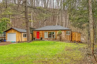 1307 HIDDEN VALLEY Road, Burlington, ON L7P 0T5