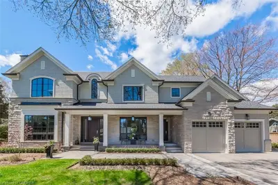 232 TILFORD Road, Oakville, ON L6L 4Z3