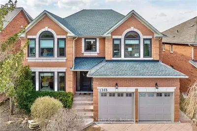 1365 CREEKWOOD Trail, Oakville, ON L6H 6C7