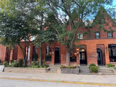 65 FORSYTHE Street, Oakville, ON L6K 3R7