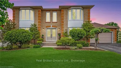 3698 BISHOP STRACHAN CRT Court, Mississauga, ON L5N 6N9