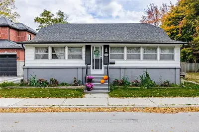 1804 BALSAM Avenue, Mississauga, ON L5J 1L2