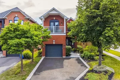 2320 OWLRIDGE Drive, Oakville, ON L6M 3V4