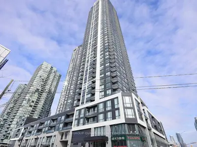 Condo Apartment in Mississauga