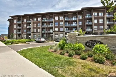5020 CORPORATE Drive 117, Burlington, ON L7L 0H7