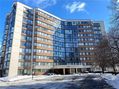 1230 MARLBOROUGH Court 804, Oakville, ON L6H 3K6