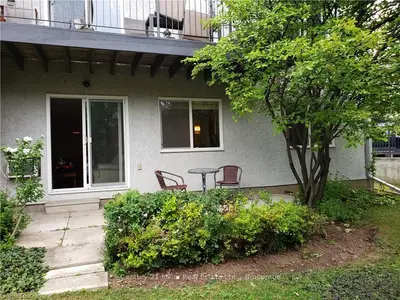 1450 Glen Abbey Gate 313, Oakville, On L6m 2v7