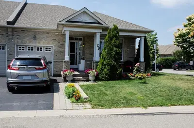 2243 Turnberry Road 29, Burlington, ON L7M 4Y4
