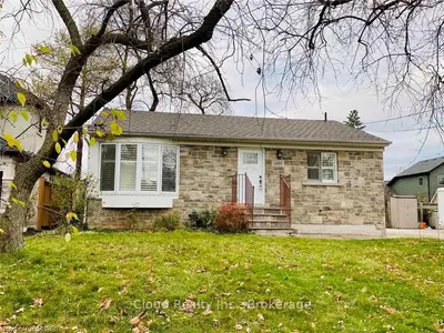 1489 MANSFIELD DR Drive, Oakville, ON L6H 1K5