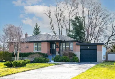 644 Trudale Court, Oakville, On L6l 4h1