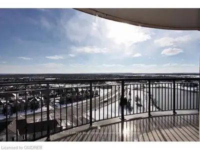 2325 CENTRAL PARK Drive 1110, Oakville, ON L6H 0E2