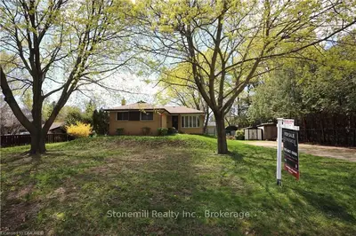 59 GERMORDA Drive, Oakville, ON L6H 1A9