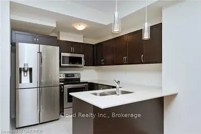 2420 BARONWOOD Drive 15-03, Oakville, ON L6M 0J7