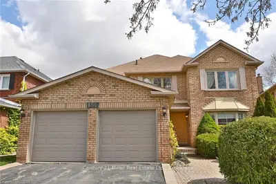 1307 BLACKBURN Drive, Oakville, ON L6M 2N5