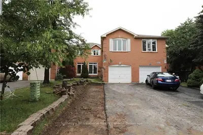 5239 Cinnamon Road, Mississauga, ON L5V 1T3