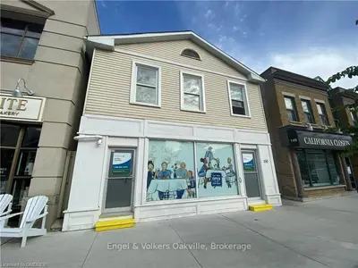 150 Lakeshore Road E 3, Oakville, ON L6J 1H3