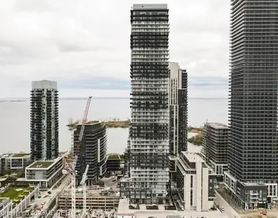56 ANNIE CRAIG Drive 1106, Toronto W06, ON M8V 0C5