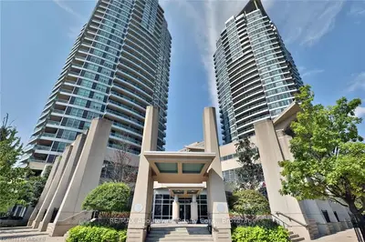 1 ELM Drive 1105, Mississauga, ON L5B 4M1