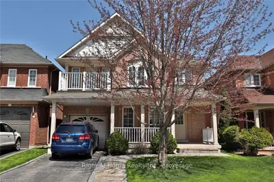 2165 CRESTMONT Drive, Oakville, ON L6M 5A6