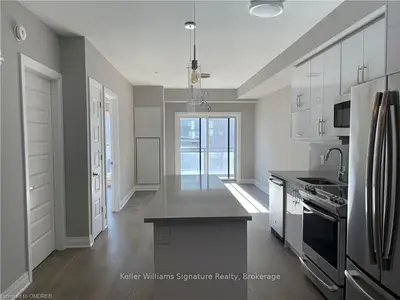 128 GROVEWOOD 524, Oakville, ON L6H 0X3