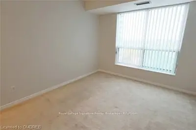 2565 ERIN CENTRE Boulevard 707, Mississauga, ON L5M 6Z8
