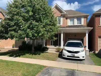 2264 FAIRMOUNT Drive, Oakville, ON L6M 5J6