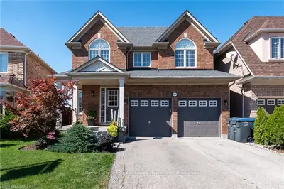 6044 OSPREY Boulevard, Mississauga, ON L5N 8K3