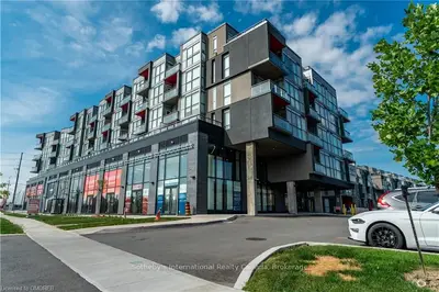 5220 DUNDAS Street D614, Burlington, ON L7L 0J4