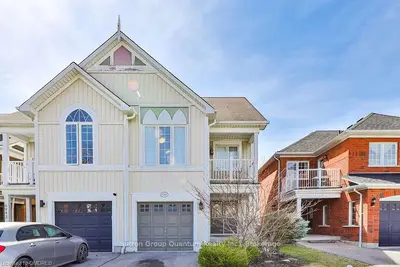 6944 Elliott Parliament Street, Mississauga, ON L5W 1B7