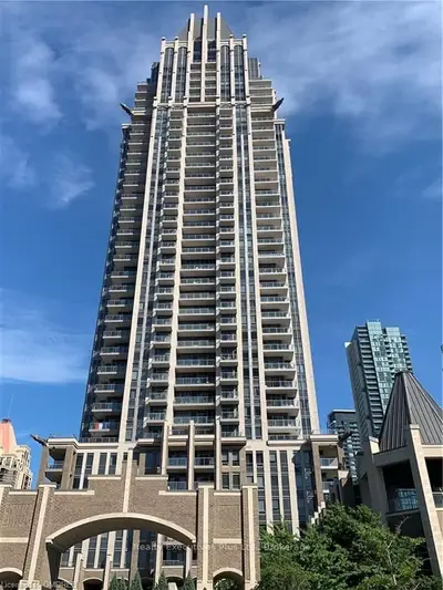 388 Prince of Wales Drive, Mississauga, ON L5B 0A1