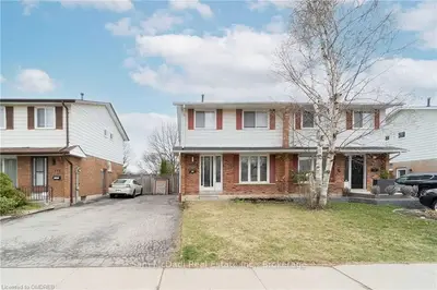 178 MCCRANEY Street, Oakville, ON L6H 1H7