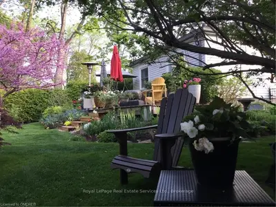 244 JENNINGS Crescent, Oakville, ON L6L 1W1