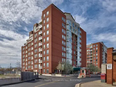 60 OLD MILL Road 705, Oakville, ON L6J 7V9