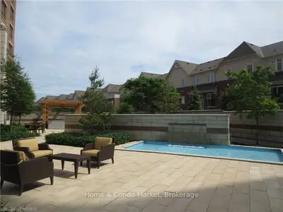 2391 Central Park Drive 405, Oakville, On L6h 0e4